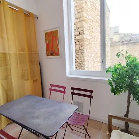 Le Daudet - A 2 Pas Des Arenes Apartament Nîmes